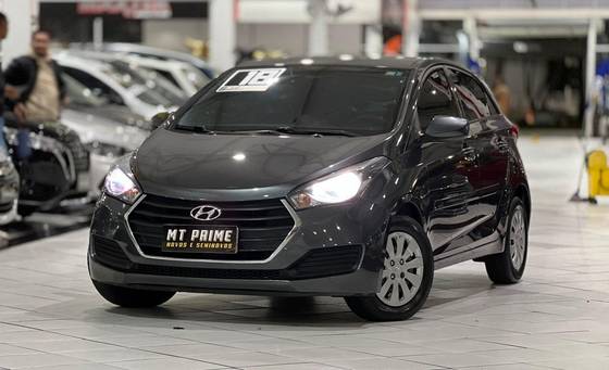 HYUNDAI HB20 1.0 COMFORT 12V FLEX 4P MANUAL HYUNDAI HB20 1.0 COMFORT 12V FLEX 4P MANUAL